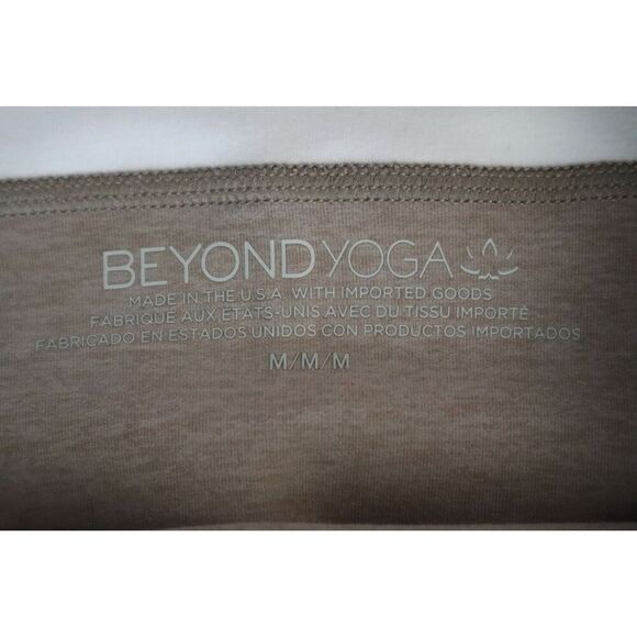 Beyond Yoga SD3545 Women's Sz M Beige Horizon Colorblock MIDI Leggings - Picture 4 of 13
